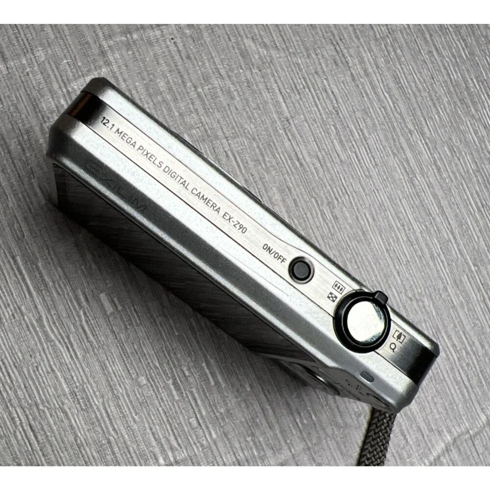 Casio Exilim EX-Z90 Camera - 12.1MP, 3x Opt Zoom, Works/Tested